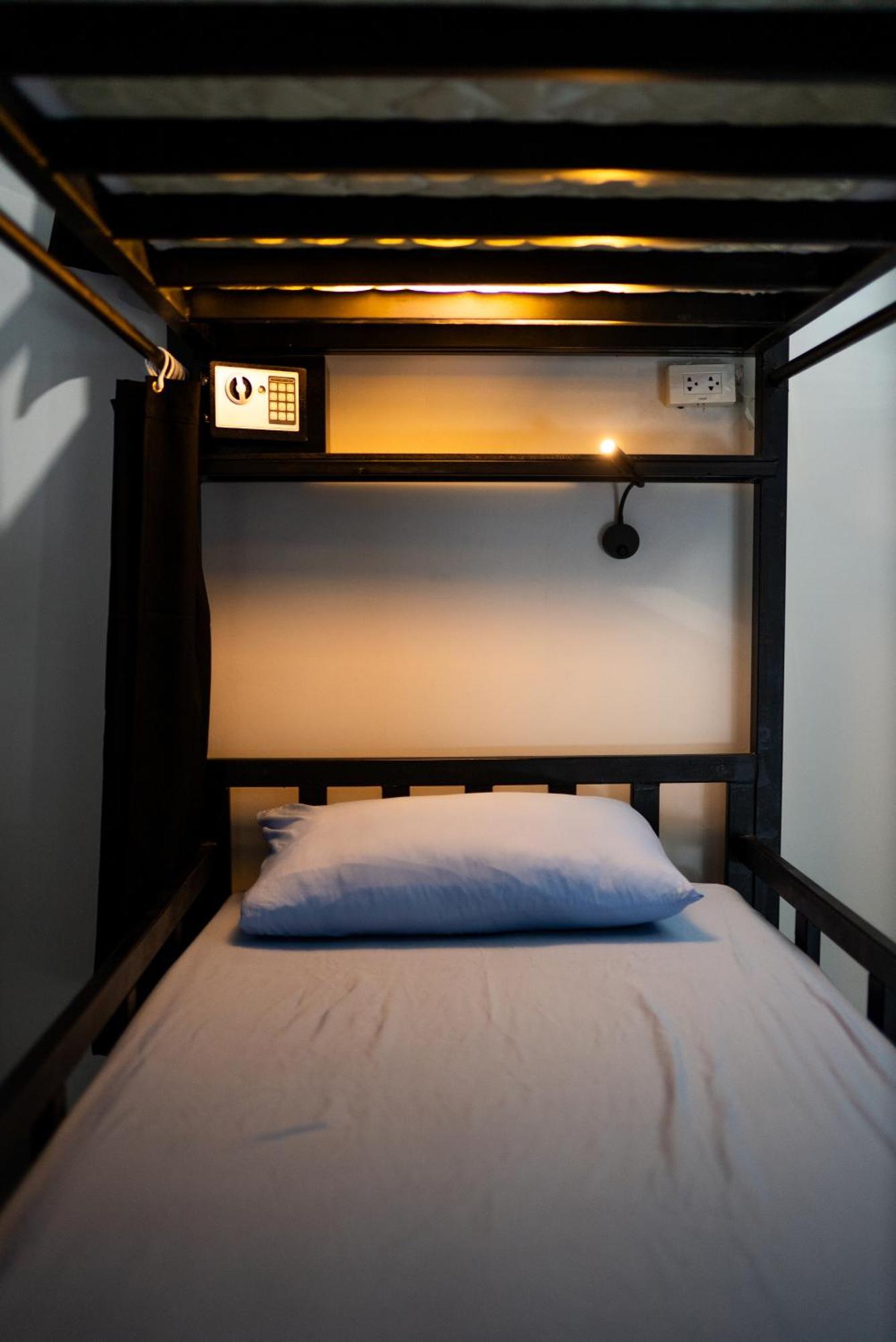 Bad Monkey Samui Hostel Bãi biển Chaweng Ngoại thất bức ảnh